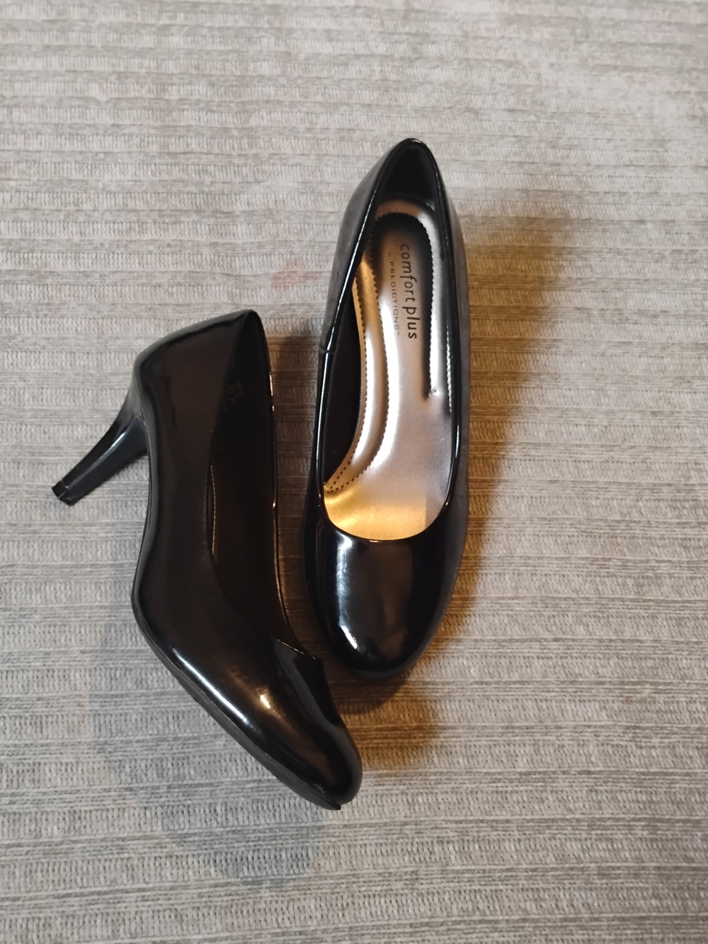 Comfort Plus by Predictions Black Patent Leather Pumps Heels Size 6.5